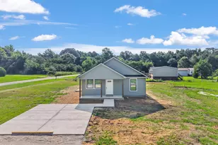 152 Hillside St, Clarkton, NC 28433 - Photo 28