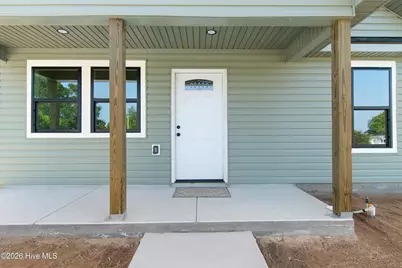 152 Hillside Street, Clarkton, NC 28433 - Photo 2