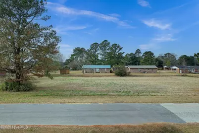 88 Hillside Street, Clarkton, NC 28433 - Photo 8