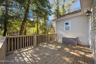 644 E Ocean Rd, Holly Ridge, NC 28445 - Photo 14