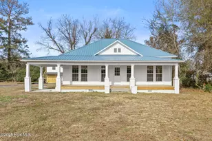 2880 Catherine Lake Rd, Richlands, NC 28574 - Photo 2