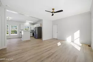 154 Lovers Ln, Elizabeth City, NC 27909 - Photo 6
