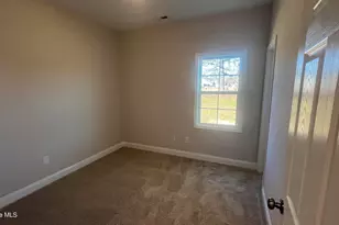 238 Deer Haven Dr, Richlands, NC 28574 - Photo 4