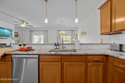 100 Leines Way #B, Greenville, NC 27834 - Photo 10