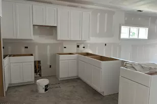 249 Rough Rdg Trl, Aberdeen, NC 28315 - Photo 34