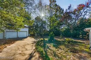 233 Normandy Dr, Wilmington, NC 28412 - Photo 4