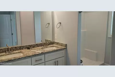 118 Cripple Creek Drive, Swansboro, NC 28584 - Photo 10