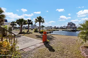 6015 6th St, Surf City, NC 28445 - Photo 12