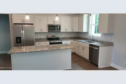 114 Rolling Water Lane, Swansboro, NC 28584 - Photo 6