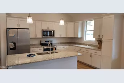 117 Rolling Water Lane, Swansboro, NC 28584 - Photo 2