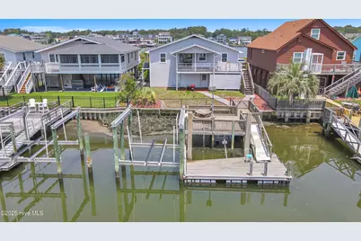 161 High Point Street, Holden Beach, NC 28462 - Photo 2