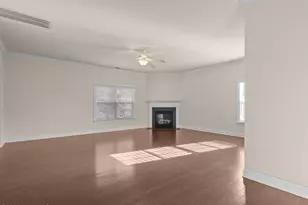 402 Boathouse Ct, Swansboro, NC 28584 - Photo 16