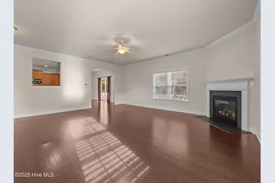 402 Boathouse Court, Swansboro, NC 28584 - Photo 12