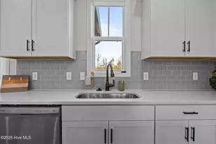 1029 Setting Sun Blvd NE, Winnabow, NC 28479 - Photo 14