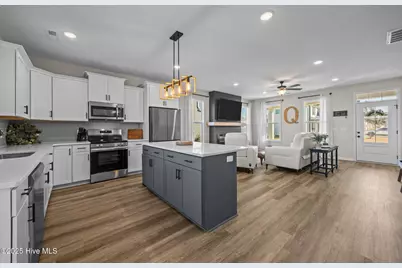1029 Setting Sun Boulevard NE, Winnabow, NC 28479 - Photo 12