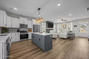 1029 Setting Sun Blvd NE, Winnabow, NC 28479 - Photo 8