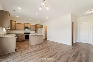 741 Secession Ln, Jacksonville, NC 28546 - Photo 18