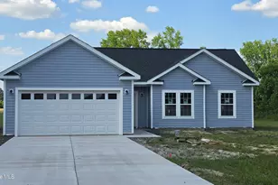 107 Blanche St, Chadbourn, NC 28431 - Photo 2