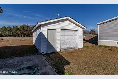 157 Watery Branch Church Road, Stantonsburg, NC 27883 - Photo 32