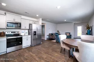 1238 Skystone Loop NE, Supply, NC 28462 - Photo 4