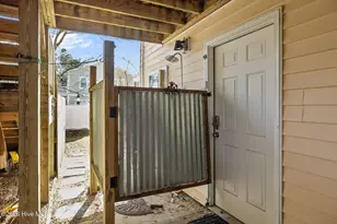 404 Bogue Inlet Dr, Emerald Isle, NC 28594 - Photo 34