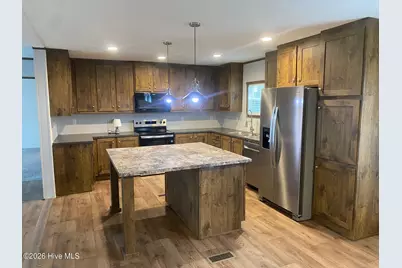 110 S 1st Street, Princeville, NC 27886 - Photo 2