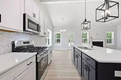 2980 Tucker Hill Drive, Grimesland, NC 27837 - Photo 10