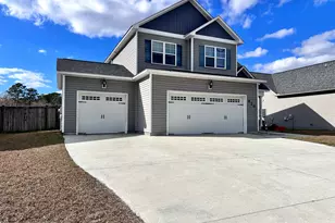 820 Tuscarora Trl, Jacksonville, NC 28546 - Photo 2