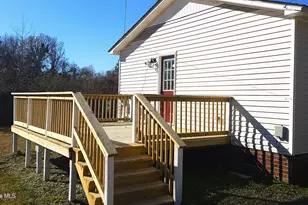 809 1st St E, Ahoskie, NC 27910 - Photo 2
