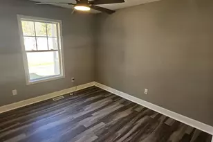 809 1st St E, Ahoskie, NC 27910 - Photo 12