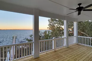 3804 Emerald Dr, Emerald Isle, NC 28594 - Photo 16