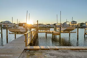 223 Moonlight Dr, Atlantic Beach, NC 28512 - Photo 10