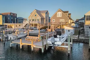 223 Moonlight Dr, Atlantic Beach, NC 28512 - Photo 20