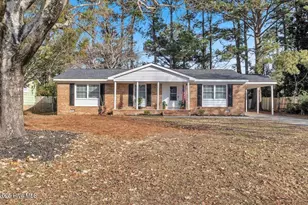 122 Carolina Cir, Jacksonville, NC 28546 - Photo 1