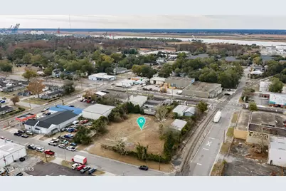 1403 S 5th Avenue, Wilmington, NC 28401 - Photo 10