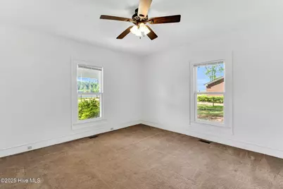 310 Chicopee Road, Benson, NC 27504 - Photo 6