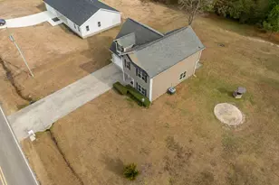 436 Huffmantown Rd, Richlands, NC 28574 - Photo 12