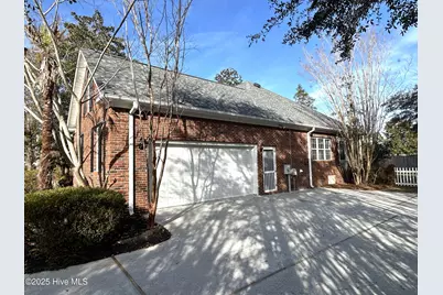 4921 Crosswinds Drive, Wilmington, NC 28409 - Photo 2