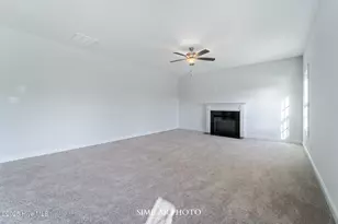 728 Regiment Rd, Jacksonville, NC 28546 - Photo 16