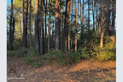 107 Starboard Drive, New Bern, NC 28562 - Photo 2