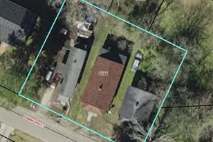 216 Crawford St, Bethel, NC 27812 - Photo 2