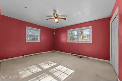 916 N Pembroke Avenue N, Ahoskie, NC 27910 - Photo 36