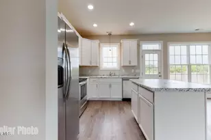 313 Starky Dr, Richlands, NC 28574 - Photo 12