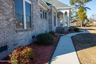 27 Stewart Cir, Whiteville, NC 28472 - Photo 12