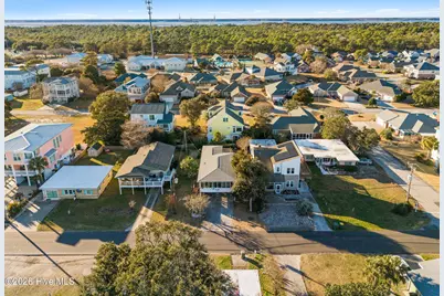 133 Fourth Avenue N, Kure Beach, NC 28449 - Photo 44