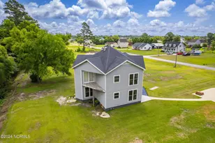 335 Country Club Ln, Newport, NC 28570 - Photo 38