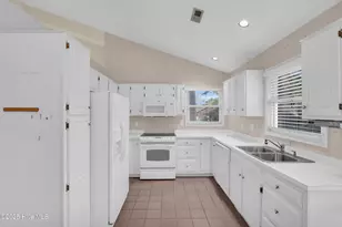2101 Jumpin Run Dr, Wilmington, NC 28403 - Photo 2