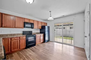 7009 Banister Loop, Jacksonville, NC 28546 - Photo 10