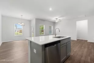 626 S Squires Run Ln, Richlands, NC 28574 - Photo 14