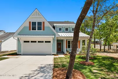 114 NE 31st Street, Oak Island, NC 28465 - Photo 8